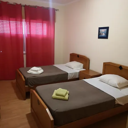 Safira Vista Mar Apartment * Portimao